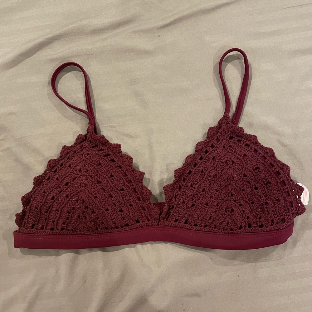 Xhileration Maroon Crotchet Bikini Top